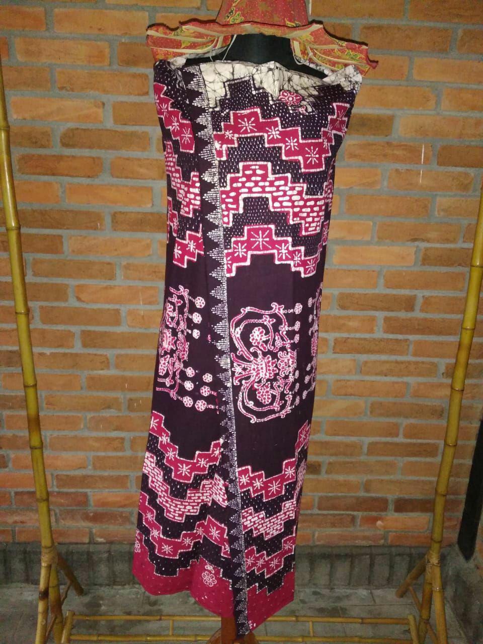 Rumah Batik Borobudur, Batik Magelang, Batik Borobudur, Kelas Batik, Pelatihak Batik, Pelatihan Membatik, rumah batik borobudur, batik magelang, batik borobudur, kelas batik, pelatihak batik, pelatihan membatik